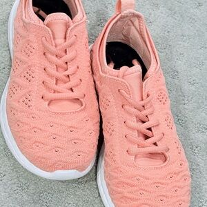Women's Peach Knit Sneakers